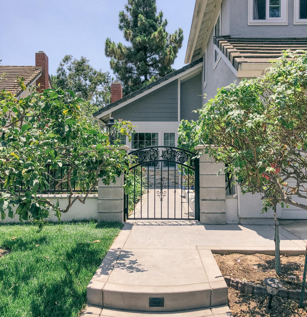 Entry gate - Del Mar